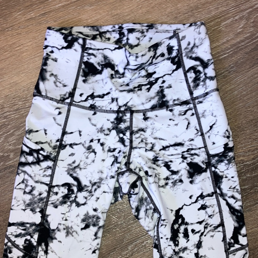 YOGA PANTS | MARBLE PRINT